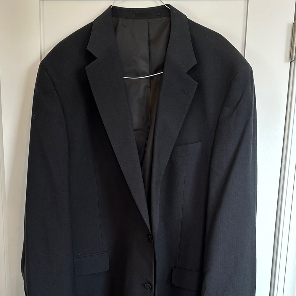 Classic Black Men's black suit Geoffrey Beene